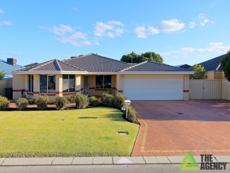 15 Formosa Pass, Canning Vale WA 6155