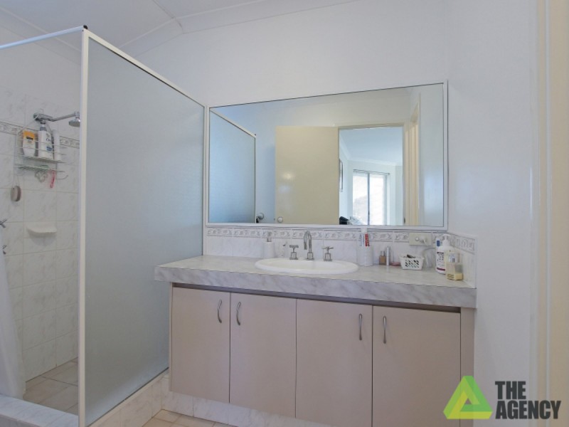 15 Formosa Pass, Canning Vale WA 6155