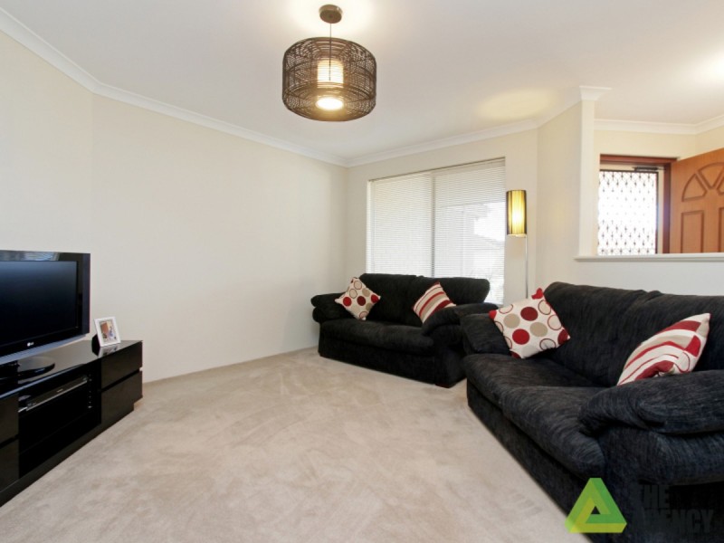 15 Formosa Pass, Canning Vale WA 6155