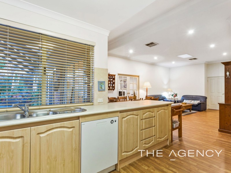 4 Westerway Terrace, North Lake WA 6163