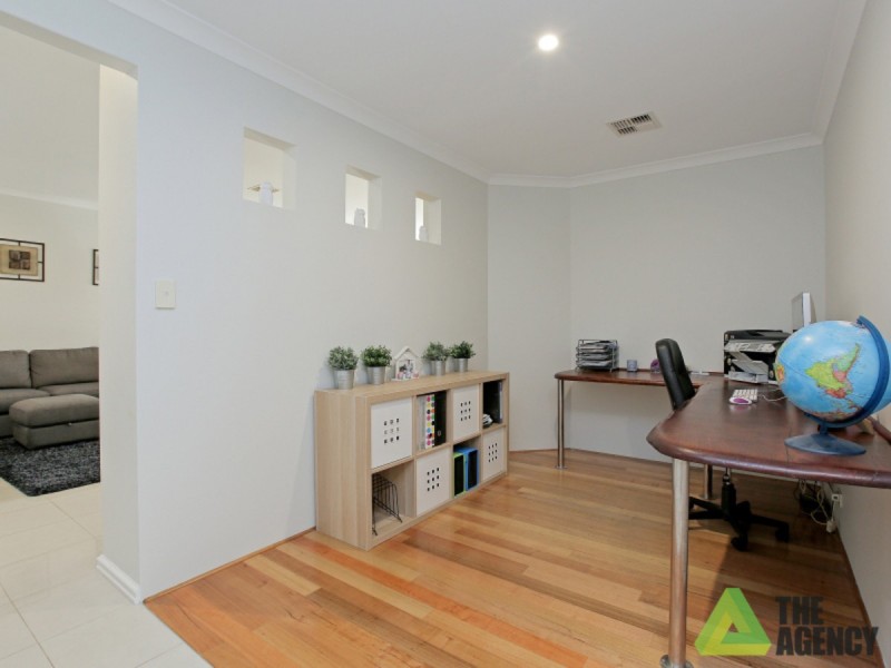 54 Ashmore Avenue, Canning Vale WA 6155