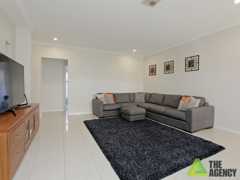 54 Ashmore Avenue, Canning Vale WA 6155