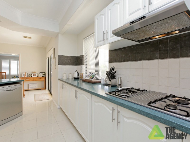 54 Ashmore Avenue, Canning Vale WA 6155