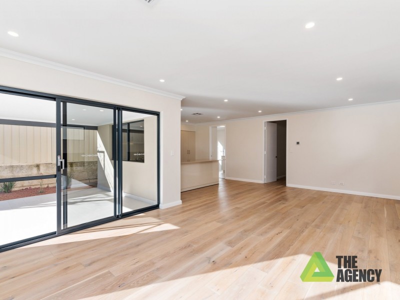 1/18 Heath Road, Kalamunda WA 6076