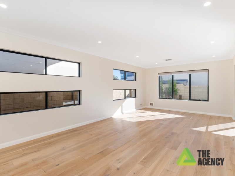 1/18 Heath Road, Kalamunda WA 6076