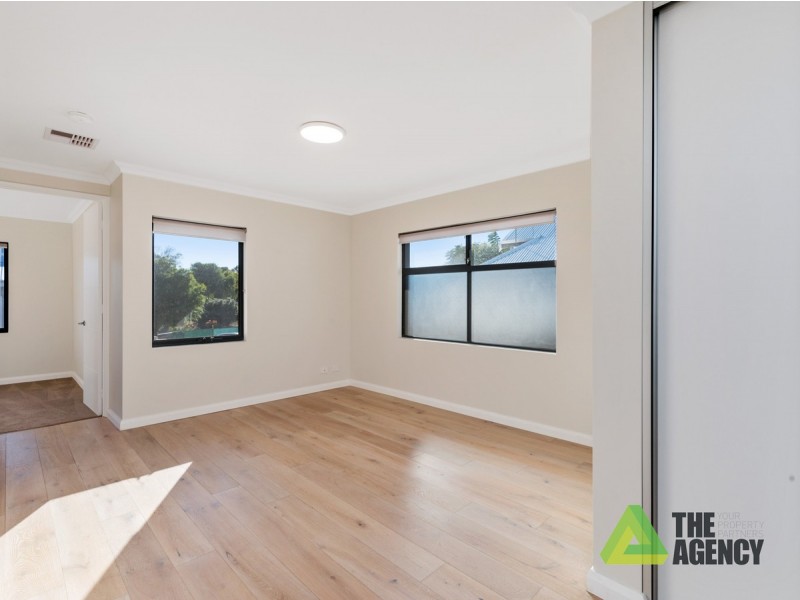 1/18 Heath Road, Kalamunda WA 6076