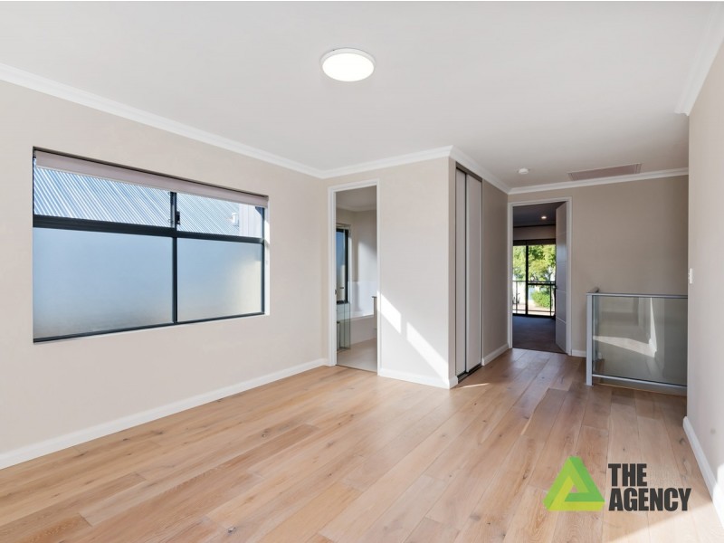 1/18 Heath Road, Kalamunda WA 6076