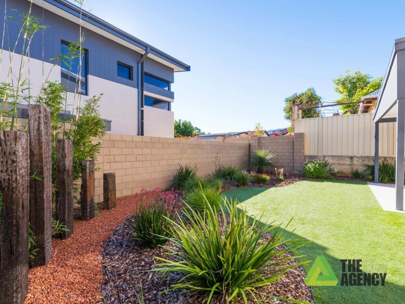 1/18 Heath Road, Kalamunda WA 6076