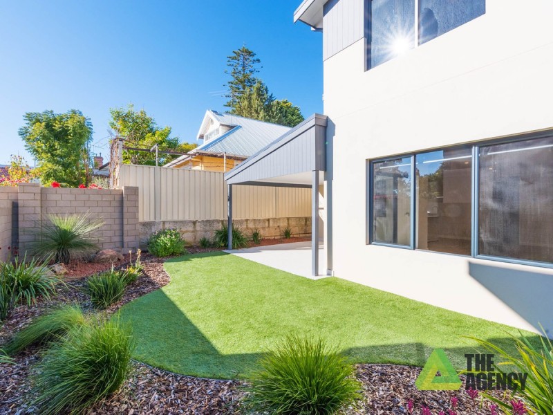 1/18 Heath Road, Kalamunda WA 6076