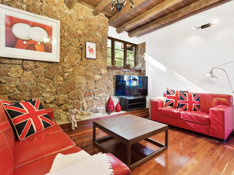 31 Stone Crescent, Darlington WA 6070