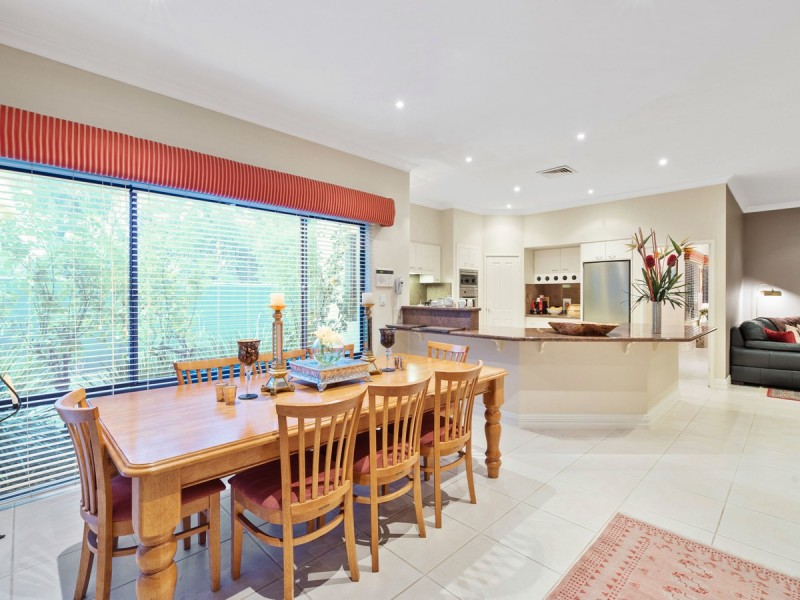 23 Hillview Street, Kalamunda WA 6076