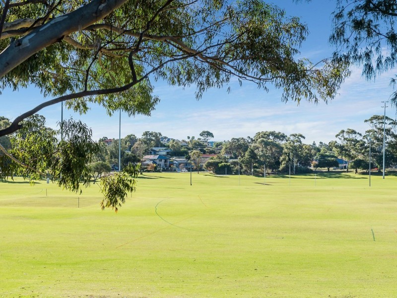 2 Andrews Court, Padbury WA 6025