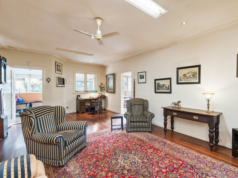 3 Traylen Road, Kalamunda WA 6076