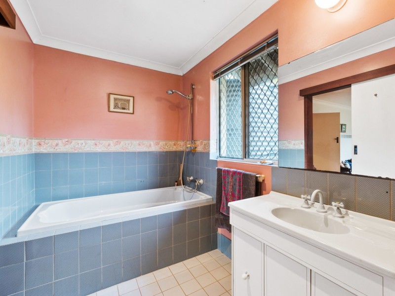 3 Traylen Road, Kalamunda WA 6076