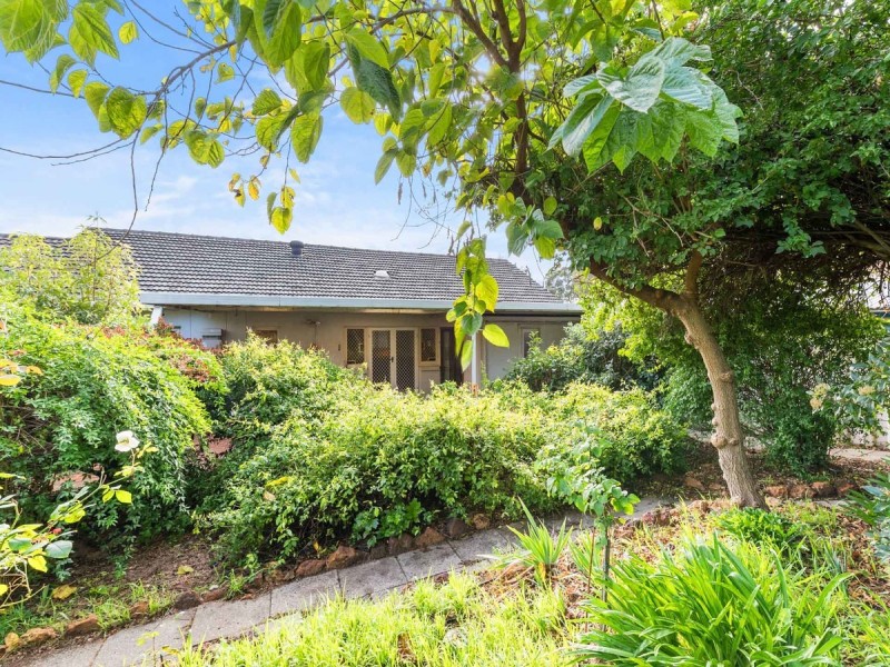 3 Traylen Road, Kalamunda WA 6076