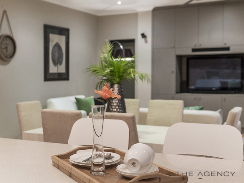 19 Haven Way, Atwell WA 6164