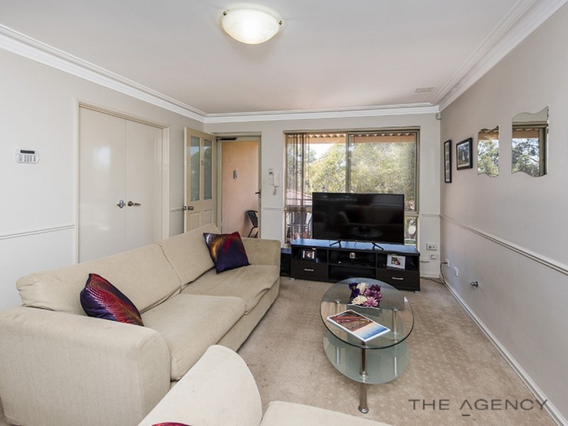 18/33 Paddington Court, Bibra Lake WA 6163