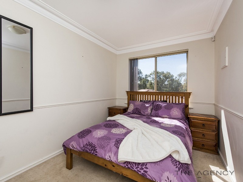 18/33 Paddington Court, Bibra Lake WA 6163