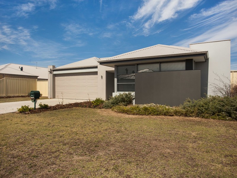 21 Peacock Avenue, Singleton WA 6175