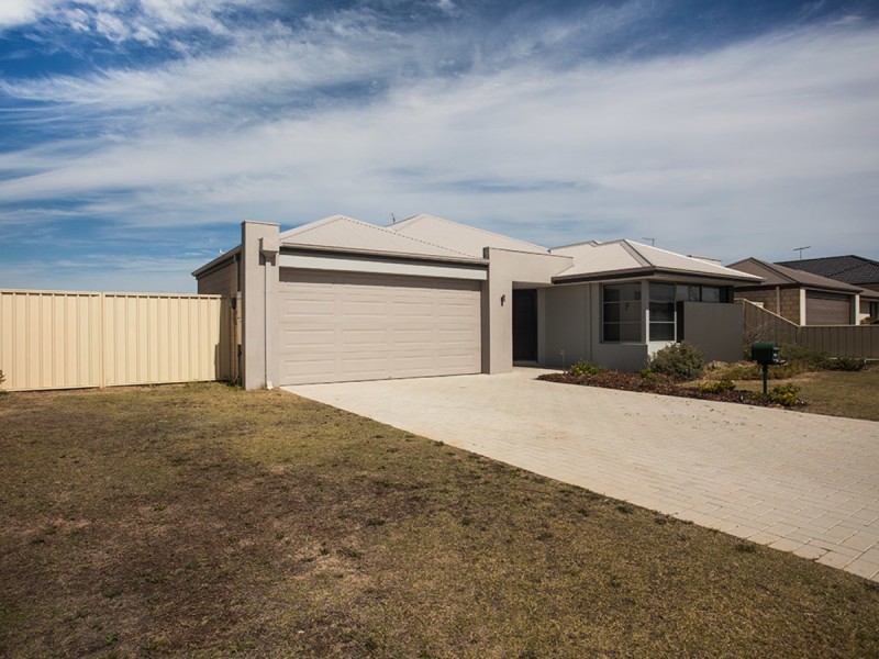 21 Peacock Avenue, Singleton WA 6175