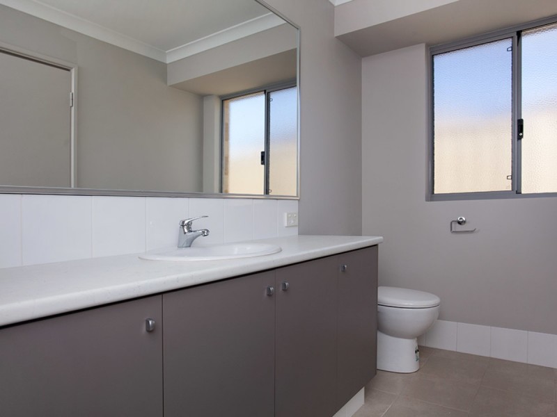 21 Peacock Avenue, Singleton WA 6175