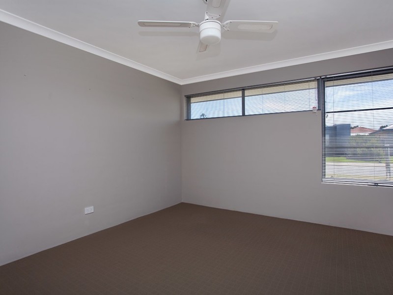 21 Peacock Avenue, Singleton WA 6175