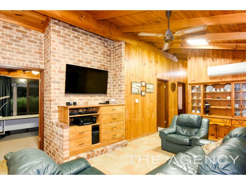 6 Knapp Drive, Leschenault WA 6233