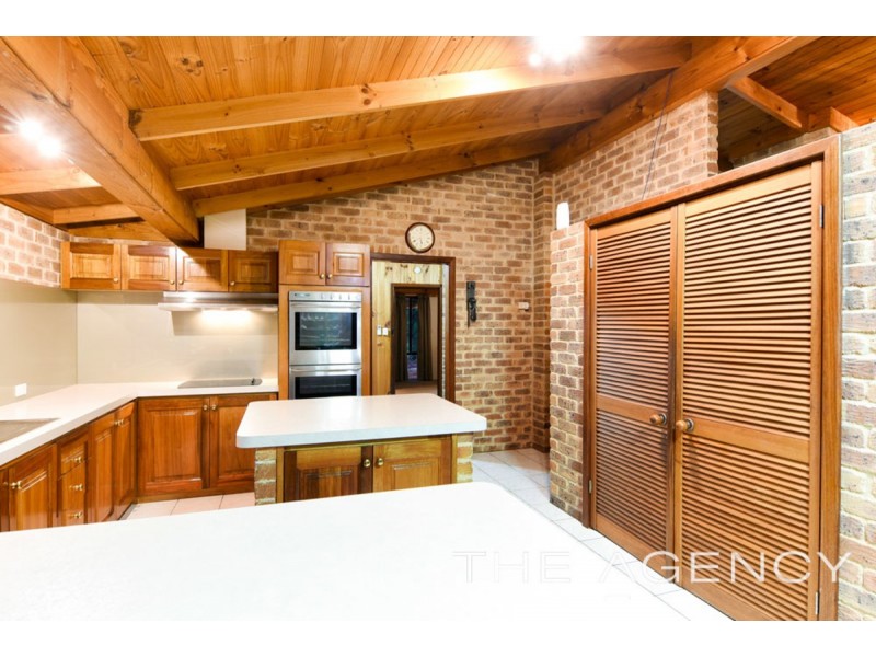 6 Knapp Drive, Leschenault WA 6233