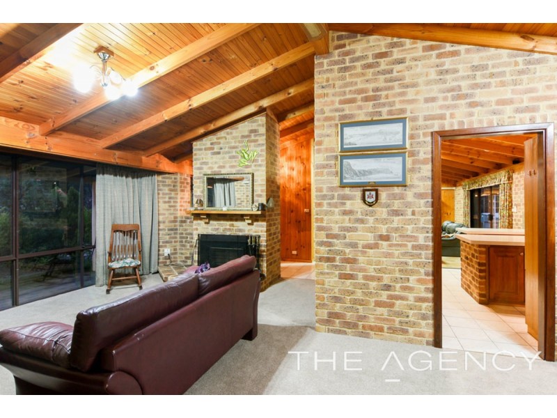 6 Knapp Drive, Leschenault WA 6233