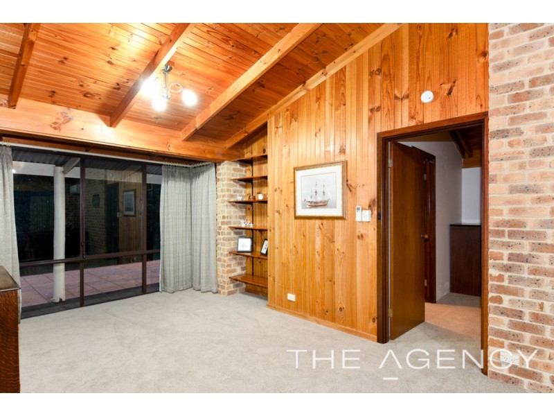 6 Knapp Drive, Leschenault WA 6233