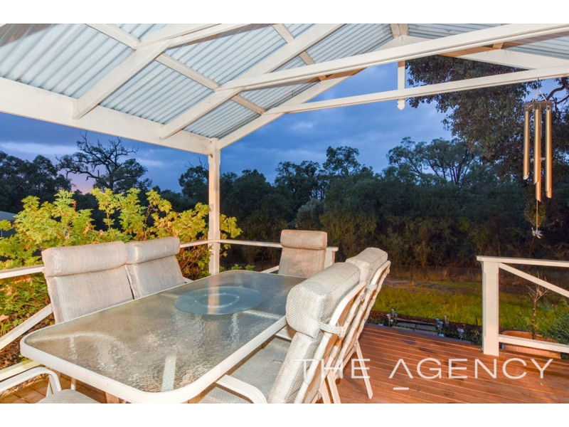 6 Knapp Drive, Leschenault WA 6233