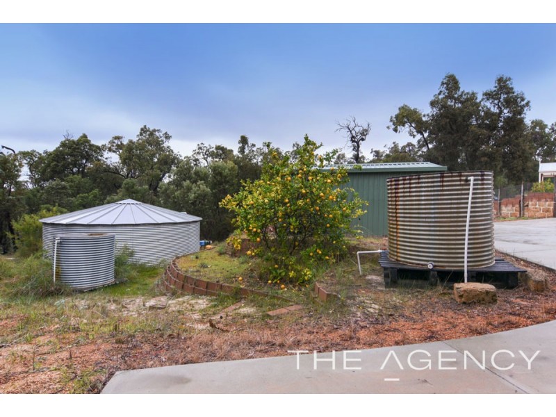 6 Knapp Drive, Leschenault WA 6233