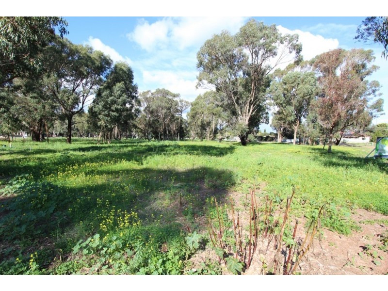 26 Balwina Road, Greenfields WA 6210