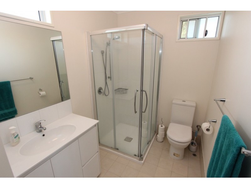 6 Oleander Place, Halls Head WA 6210