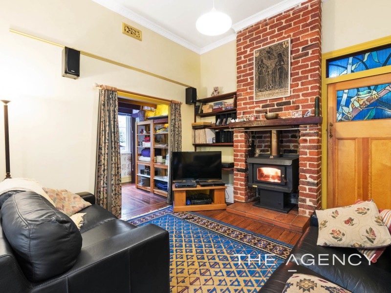 12 Brook Road, Darlington WA 6070