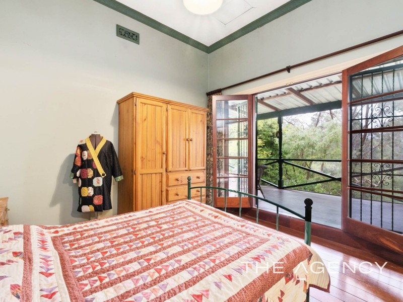 12 Brook Road, Darlington WA 6070