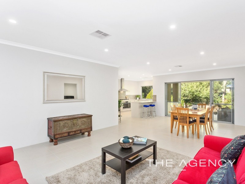 830 Walker Street, Mundaring WA 6073