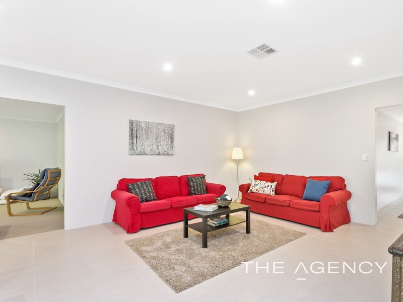 830 Walker Street, Mundaring WA 6073