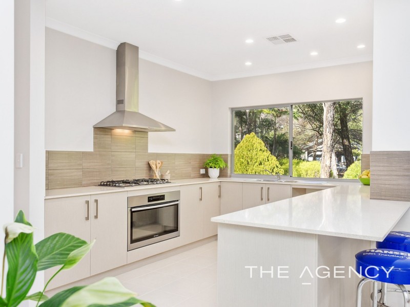 830 Walker Street, Mundaring WA 6073