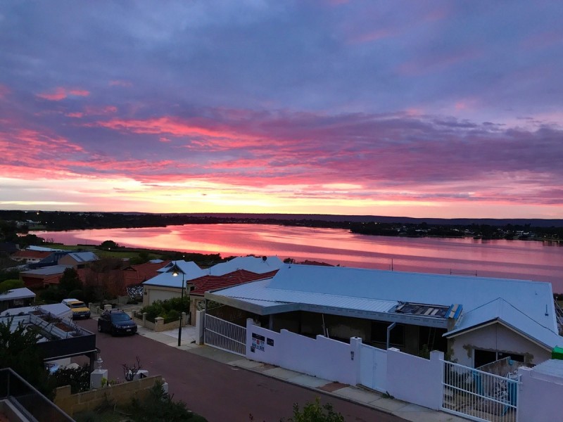 38 Sulman Avenue, Salter Point WA 6152