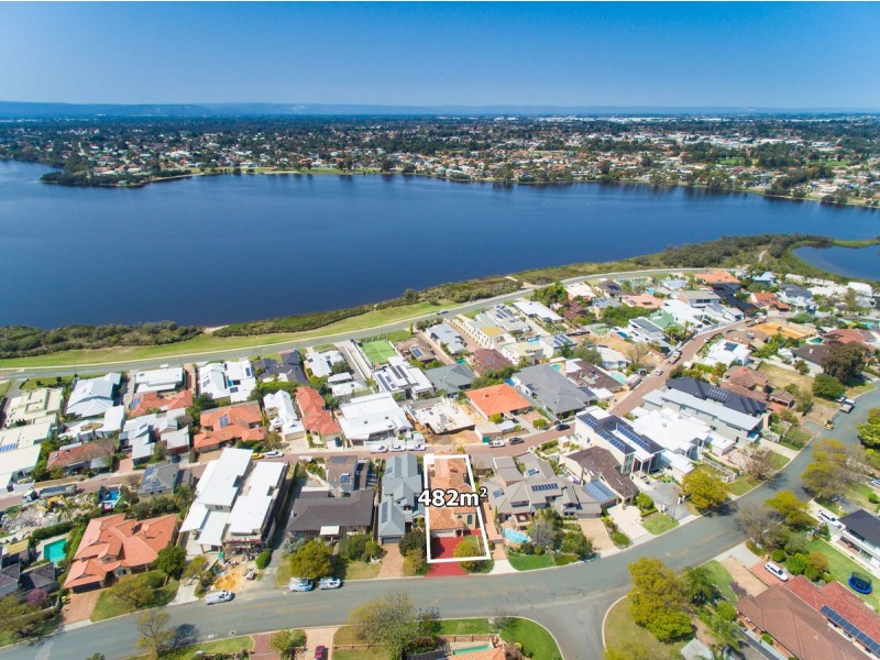 38 Sulman Avenue, Salter Point WA 6152