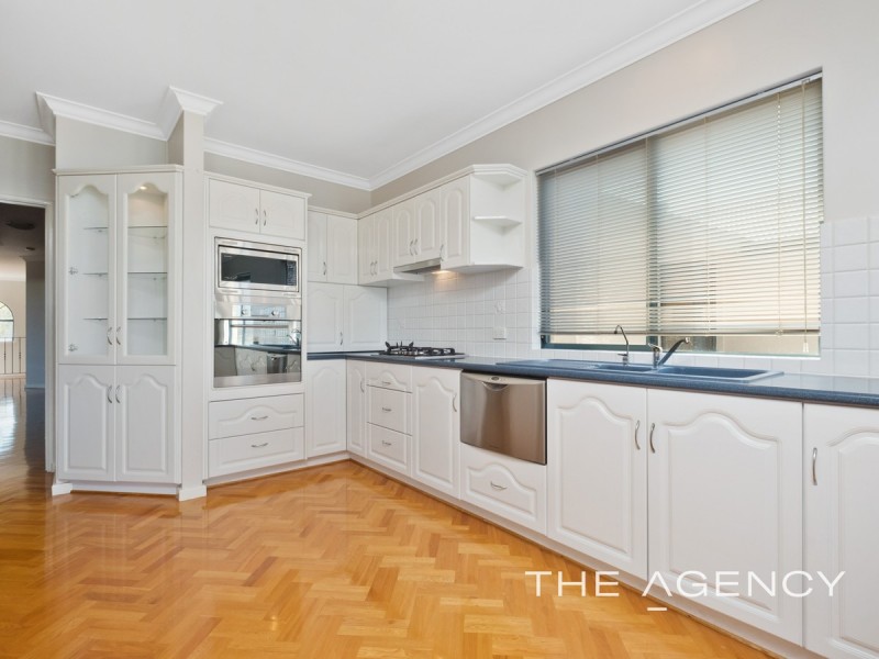 38 Sulman Avenue, Salter Point WA 6152