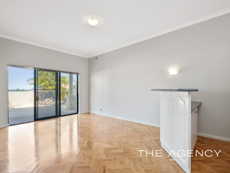 38 Sulman Avenue, Salter Point WA 6152