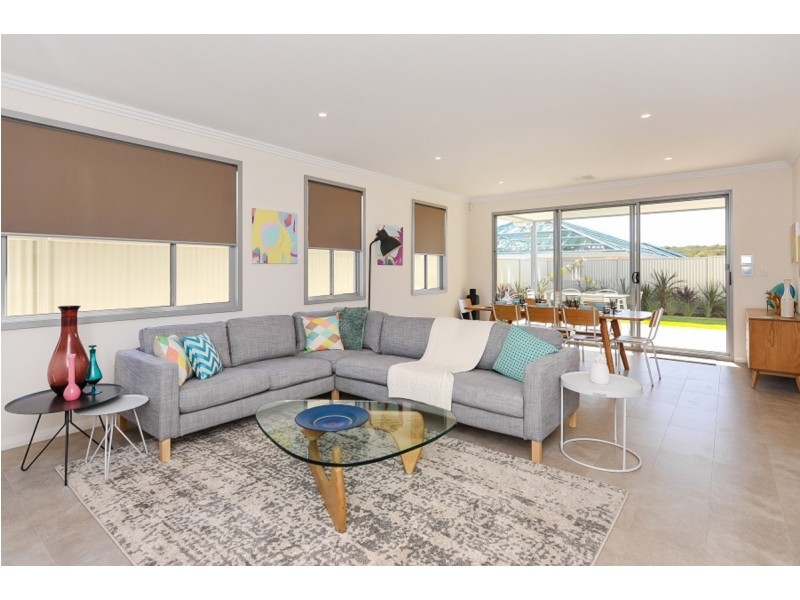 130B Forrest Road, Hamilton Hill WA 6163