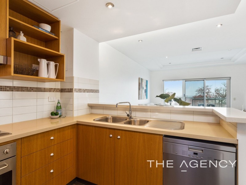 21/1 Preston Street, Como WA 6152