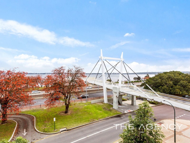 21/1 Preston Street, Como WA 6152