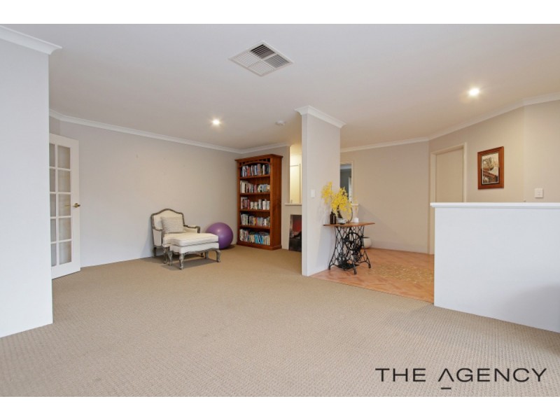 35 Templetonia Retreat, Canning Vale WA 6155