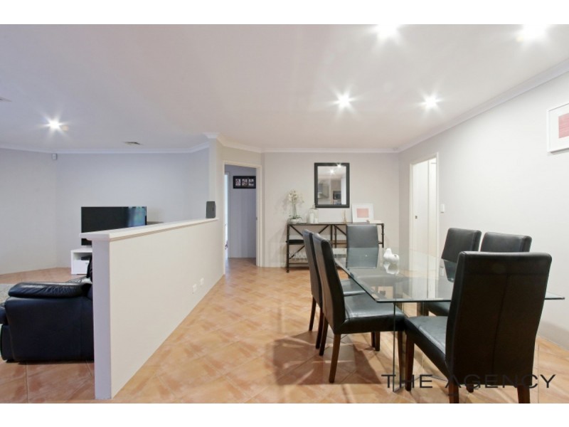 35 Templetonia Retreat, Canning Vale WA 6155