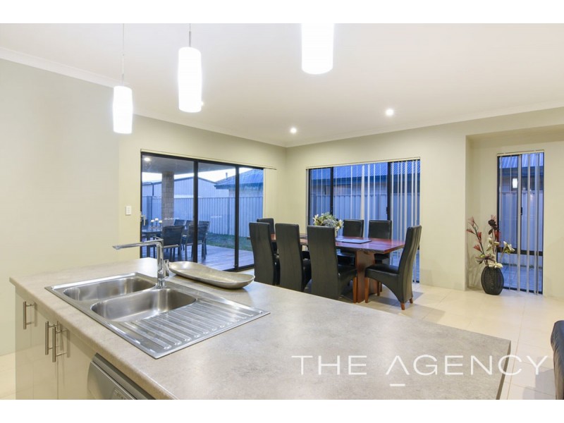 11 Electra Lane, Australind WA 6233