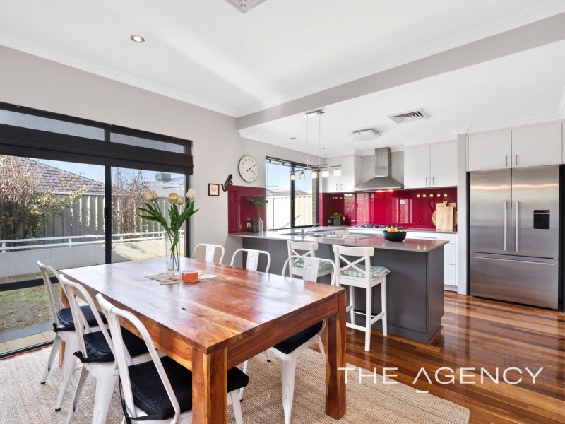 21 Blacksmith Street, Queens Park WA 6107